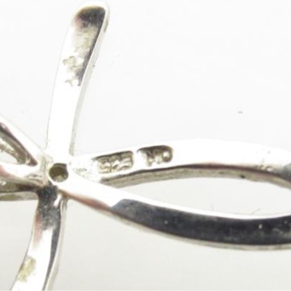 Solid .925 Sterling Silver Cross and Necklace with Genuine Diamond Chip - Picture 4 of 7